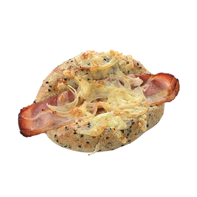 〈みのりプラス〉カリカリベーコンとオニオンの黒ごまパン｜リトルマーメイド LITTLE   MERMAID ／ 焼きたてパンの店