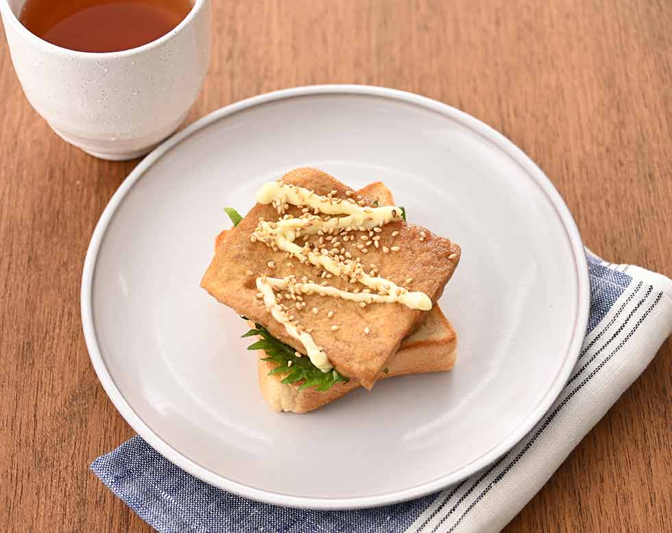 厚揚げとしそのトースト